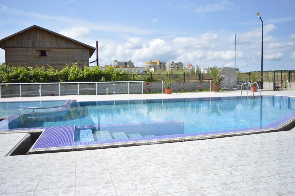 Afrodita Apartments 2 ซิเนโมเร็ท ภายนอก รูปภาพ