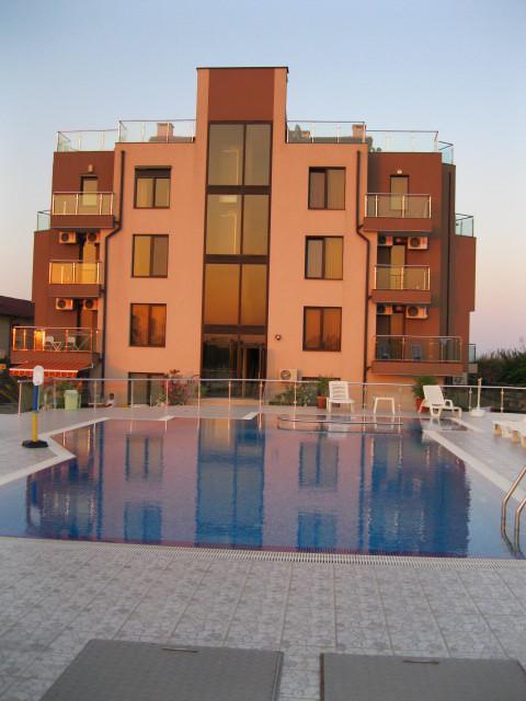 Afrodita Apartments 2 ซิเนโมเร็ท ภายนอก รูปภาพ